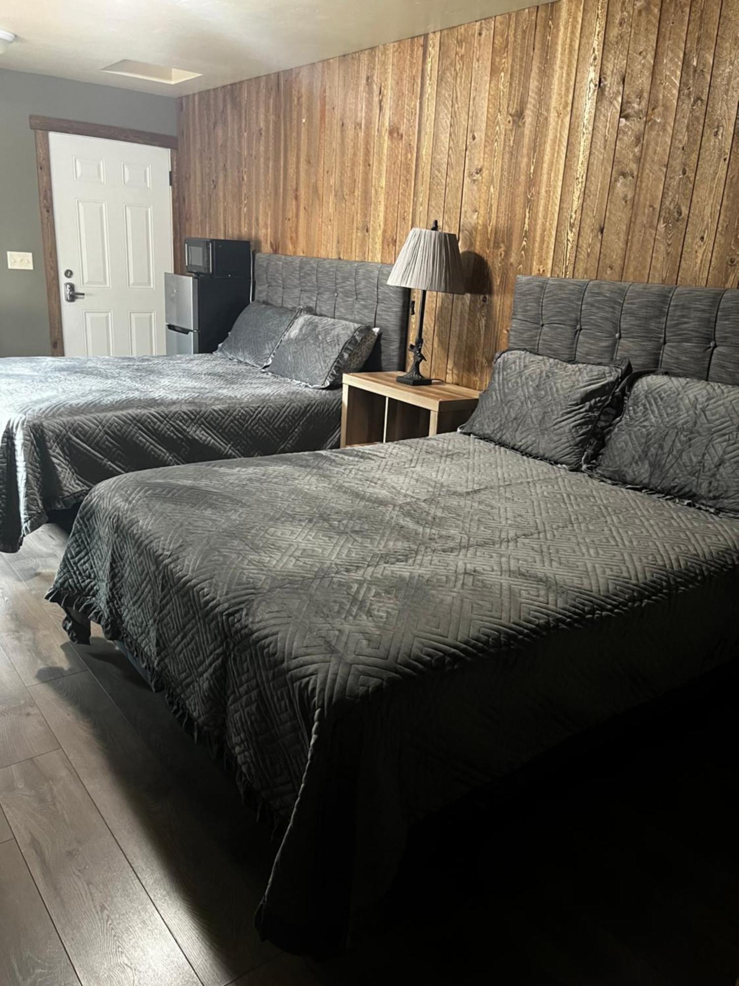 Parkway Yellowstone Guest House Room #2 加德纳 外观 照片